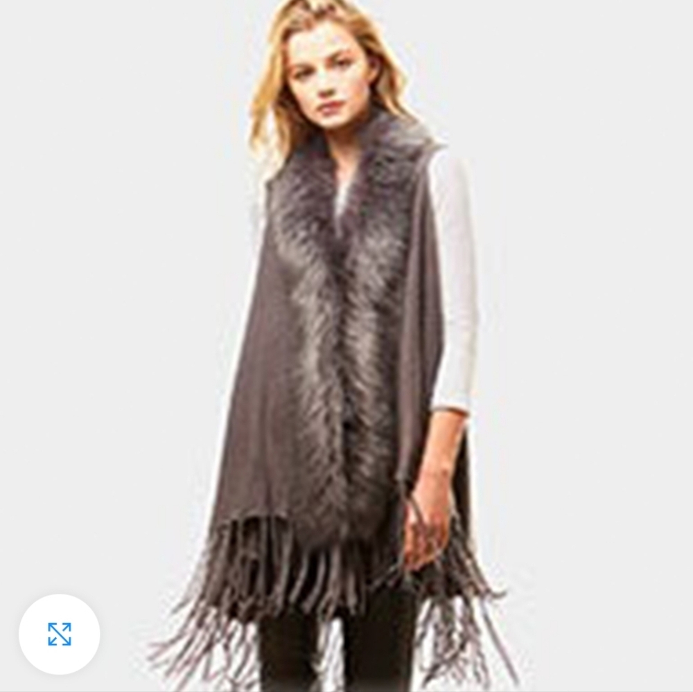  Sleeveless Open Vest Cardigan Faux Fur & Fringe In Gray One Size